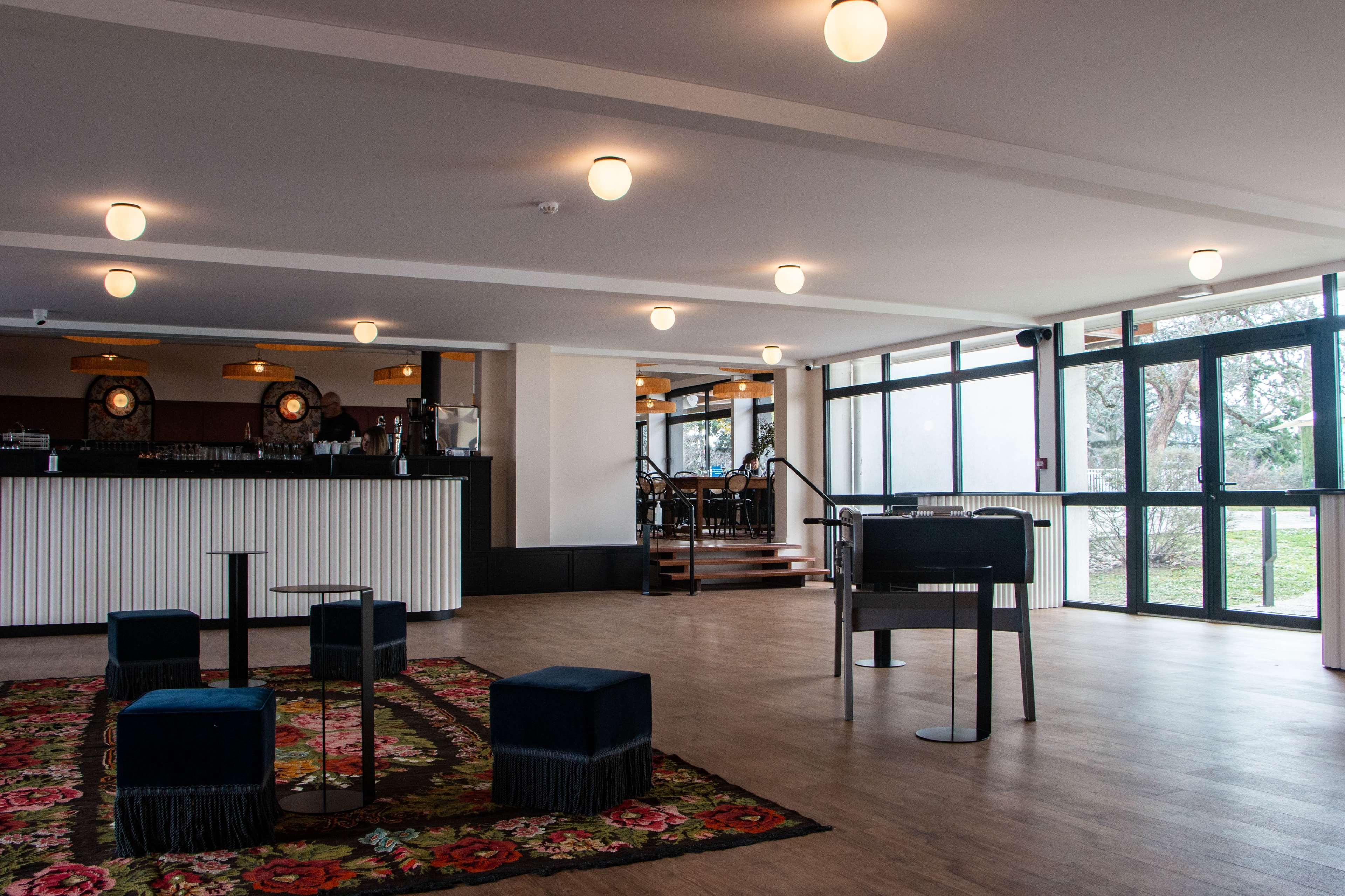 Best Western Porte Du Forez Andrezieux-Boutheon Bagian luar foto