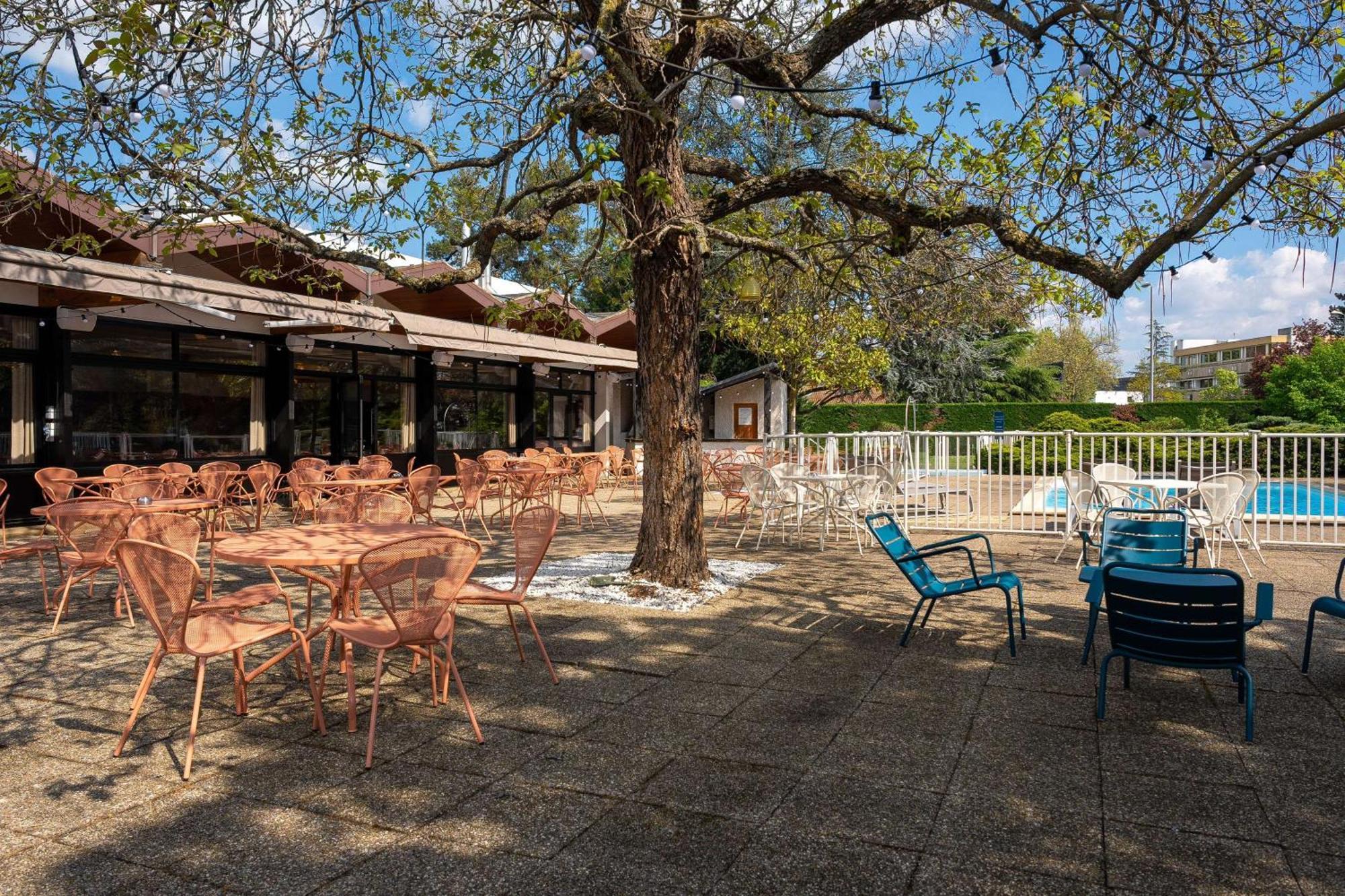 Best Western Porte Du Forez Andrezieux-Boutheon Bagian luar foto